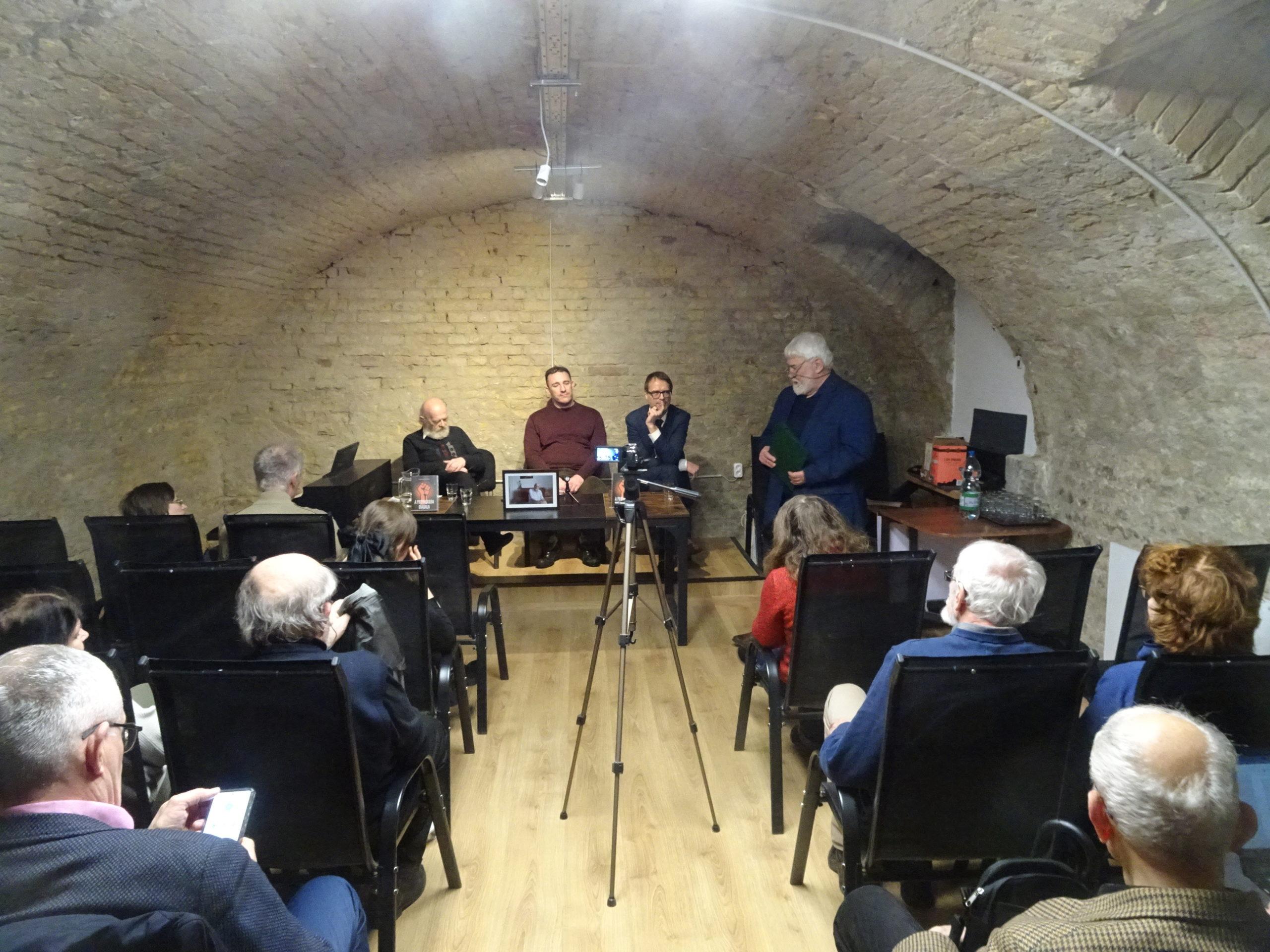 A propaganda diadala